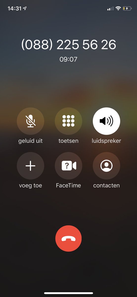 ingridschipper's tweet photo. @PostNL_Zakelijk lieve PostNL , ik sta al 10 min in wacht? Whatsup? https://t.co/kgbk3KVfY2