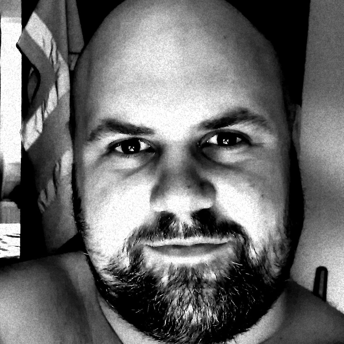 lukecater94's tweet photo. #NewProfilePic https://t.co/Kf8LUd0gzo