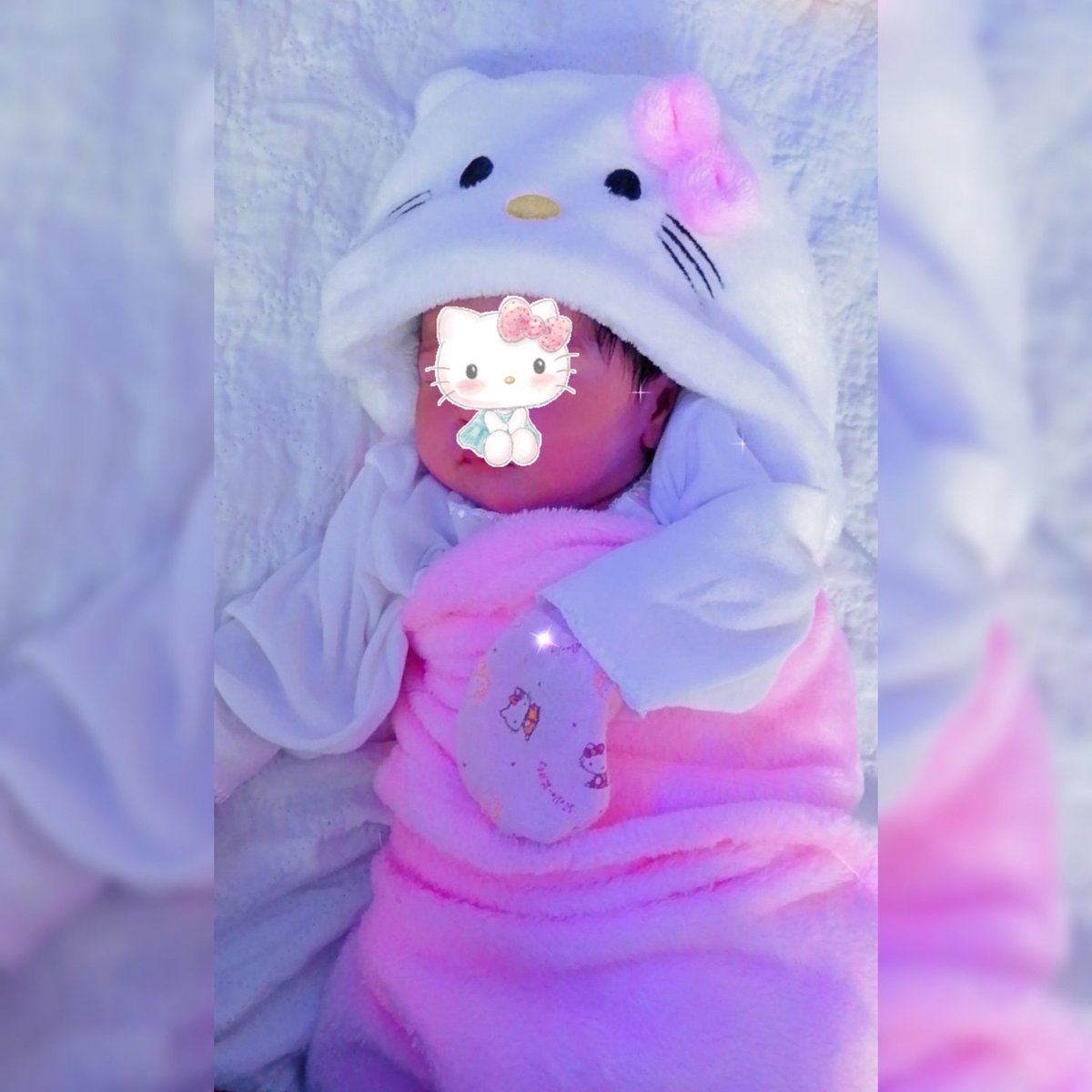 eiykaabdrahman's tweet photo. Assalamualaikum ❤️
👶🏻 Im girl
📆 26 October 2020
⚖️ 2.79kg
🕔 07.03 pm
Bertambah lagi amanah dari Allah untuk kami. Semoga membesar menjadi anak yang solehah berjaya dunia akhirat 🤲🏻 #babygirl #mysecondprincess #alhamdulillah❤️ https://t.co/YFgQafXzxN