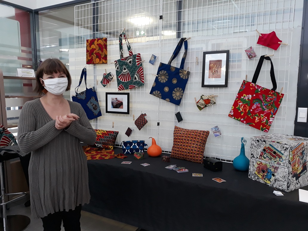 Martinemigli's tweet image. L&apos;art de réussir... #PôleEmploi de #Gaillac, 3 artistes exposent leurs créations. Il est essentiel d&apos;identifier et de valoriser les potentiels et permettre à chacun de Réussir... réussir son parcours d&apos;évolution professionnelle ... réussir à être soi ! Merci aux 3 artistes.