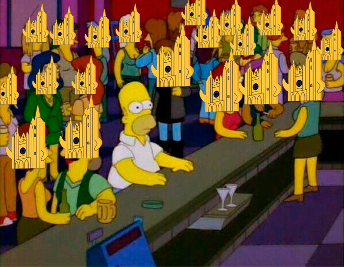 cazurreo's tweet photo. Resumen de las redes sociales en León en los últimos días descrito en 3 fotos.

#leonesp #cazurreo #stayathome #wearamask😷 https://t.co/sI5ORAH2Jx