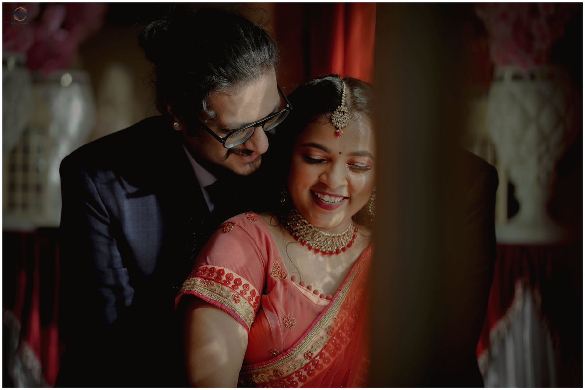 moiraiweddings's tweet photo. Embarking on a new journey, this couple’s quirky romance is winning us over!
#engagement #wedding #bride #love #prewedding #weddingphotography #weddinginspiration #engaged #weddingsutra #weddingday #photography #bridetobe #weddingphotographer #weddingdress #engagementring https://t.co/fT0Ea1JpEn