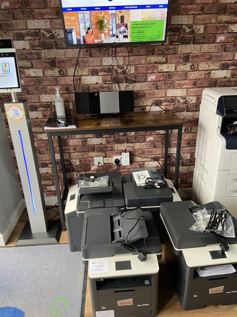 argraffcym's tweet photo. Diwrnod prysur arall #yagym #cadwpethenlleol #copi #argraffu #sganio @DevelopUK @nwalessocial Another busy day #copy #print #scan #keepingthingslocal https://t.co/eDOexQ3zuh