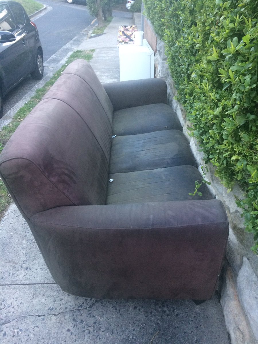 Therbs3's tweet photo. The felafel couch comes with a fridge for time travel purposes and a kettle for International Roast mornings. https://t.co/Q3j0y1uoGr