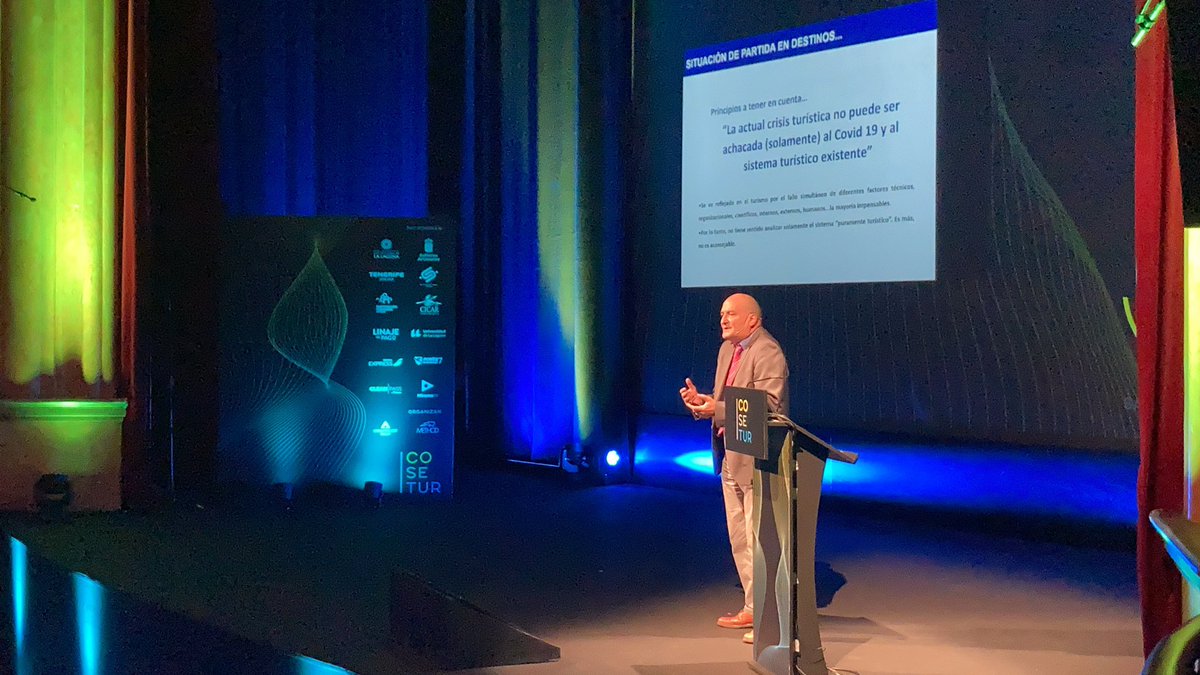 Ya hemos arrancado el segundo día de ponencias con <a href="/InakiGar0108/">Iñaki Garmendia </a> en el <a href="/TeatroLeal/">Teatro Leal</a>. Síguenos vía streaming a través de youtu.be/rnzOoKVknKs