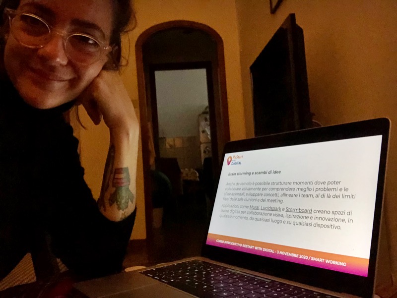 pidgenova's tweet photo. Noemi e Serena in prima linea per l'ultima lezione del corso introduttivo di #ReStartWithDigital: si parla del cambio di abitudini per fare davvero smart working e monitoring, e di nuove mentalitΓ manageriali legate all'open innovation πͺ
@gecamcom @PID_CamCom https://t.co/7OyNot82Ii