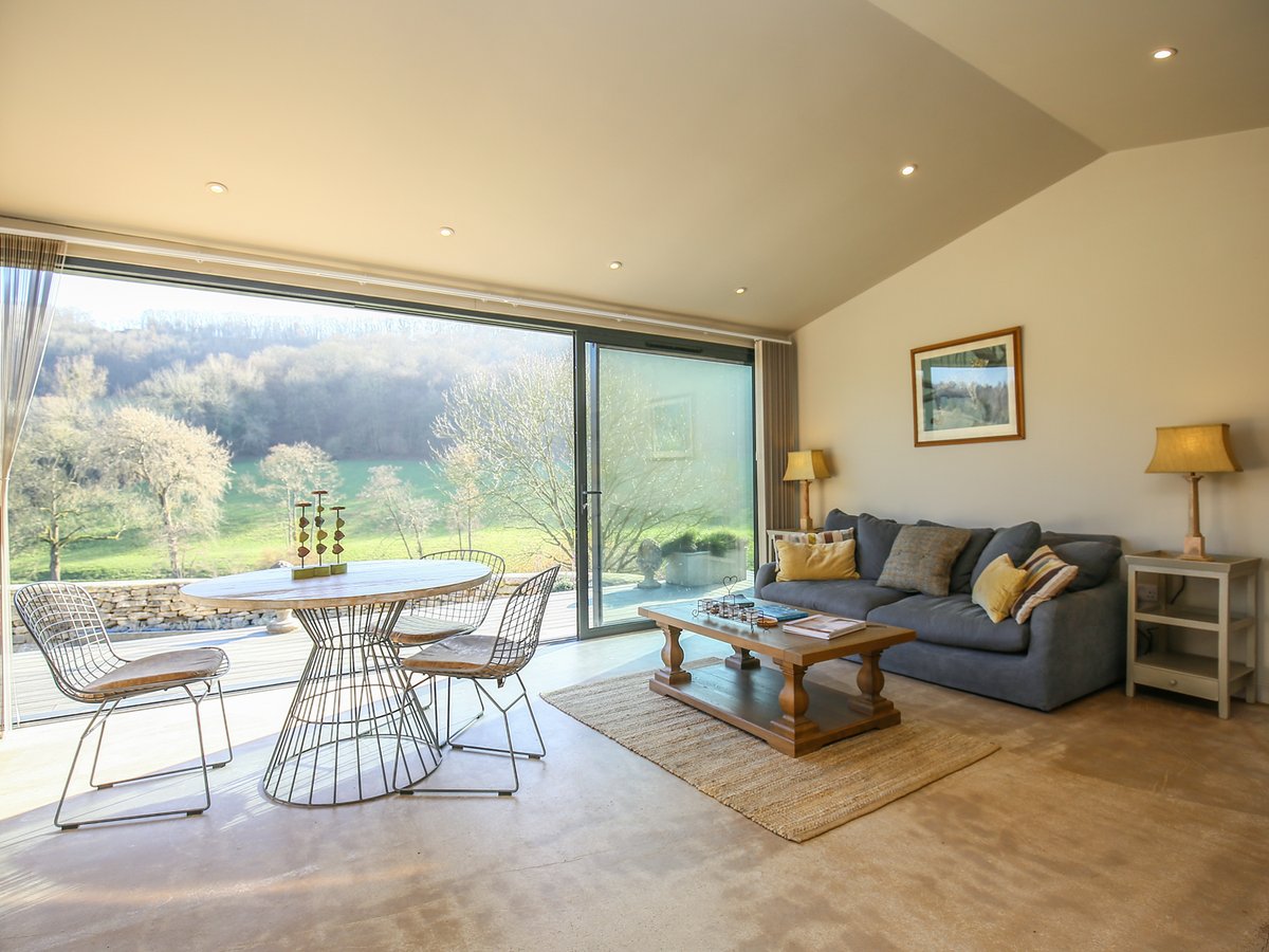 Cottages For Couples tweet media