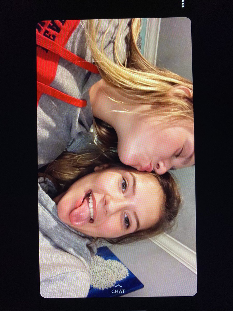 AutumnGeorge77's tweet photo. I hope you’re flying high up there, love you forever + a day sista. 💕💕👼 https://t.co/4kSiXRUD7C
