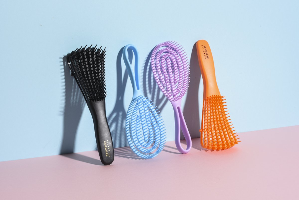 Our First tweet!! Check us out for the best Detangling brushes in the game #detanglingbrush #Detangler #curlyhair