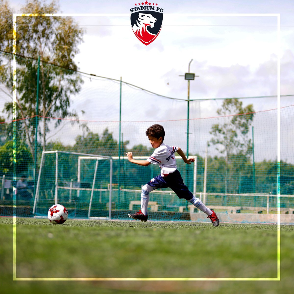stadiumfcblr's tweet photo. When you’re out on the field you play as hard as you can, if you don’t you will regret that you didn’t.
.
.
#stadiumsoccer #stadiumfctigers #football #soccerskills #footballinindia #footballinbangalore #soccerschools #thebest https://t.co/bvnzsTAFxQ
