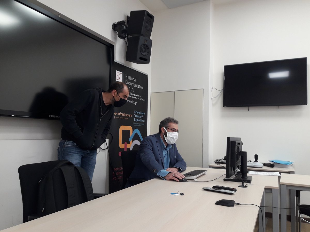 #operas2020 <a href="/EKTgr/">ΕΚΤ</a> team getting ready for the "How to join OPERAS" session