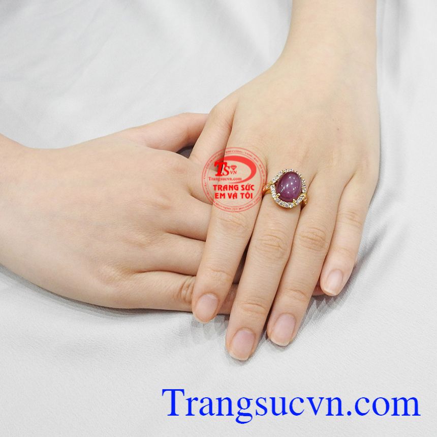 evt_vn's tweet photo. Nhẫn nữ Ruby sao quý bà được chế tác tinh xảo từ viên đá Ruby mang đến vẻ đẹp thanh lịch. https://t.co/3nmiIUVVv5 #nhannuvangtay #nhannu #nhanvang #nhannuruby #ruby #nhanruby #gold14k #gold18k #EVT #EMVATOI https://t.co/bvyGszRTG8 https://t.co/E5w7Mr45Au https://t.co/E5MDDQpy5t