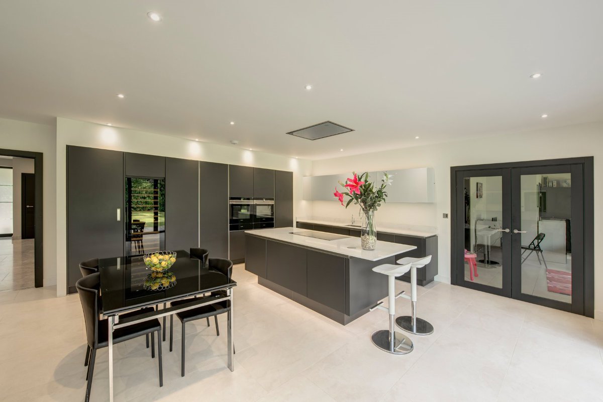 Strutt & Parker Gerrards Cross tweet media