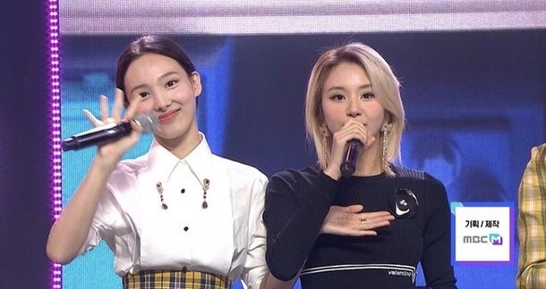 Keitadj On Twitter Twice Show Champion1位 初の1位ありがとうございます Twiceを愛してくれるすべての方々に心から感謝申し上げます 私たちにも意味深い正規2集 ワンスがいて熱心に準備することができました 今週も熱心に活動します ジョンヨン 愛してる