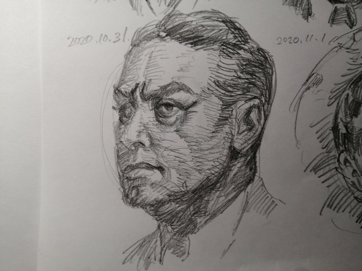 10/31
【088/365】鉛筆
【気付き】☺️?
顔の描きうつし。歳を重ねる。皮膚が硬くなり、区分ける影が入りやすくなる。口角も落ちている。眉間のシワも深く額をわり、不機嫌さが植わっている。目の下や頬の影は厳めしさの表現でも見かける。
#ぽののペン練習 #ぽのとルーミス2
#S2B210 #落書向上委員会 
