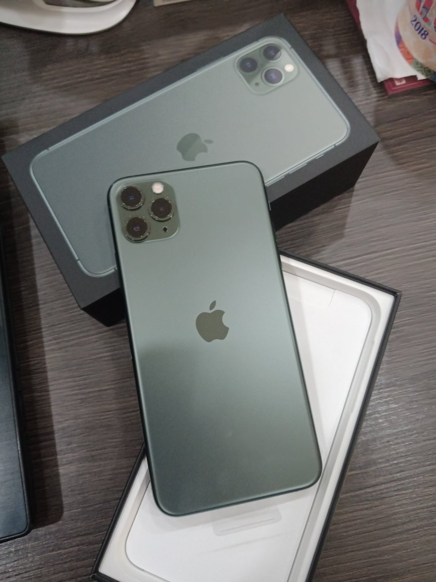 benzsniffme's tweet image. Masaya na ako sa android phone eh... Then all of a sudden, my company forced me to use this phone. It feels like I&apos;m going back to Grade1 again.. 😢😢😢
 
#backtobasics #AndroidvsIOS #iPhone11ProMax