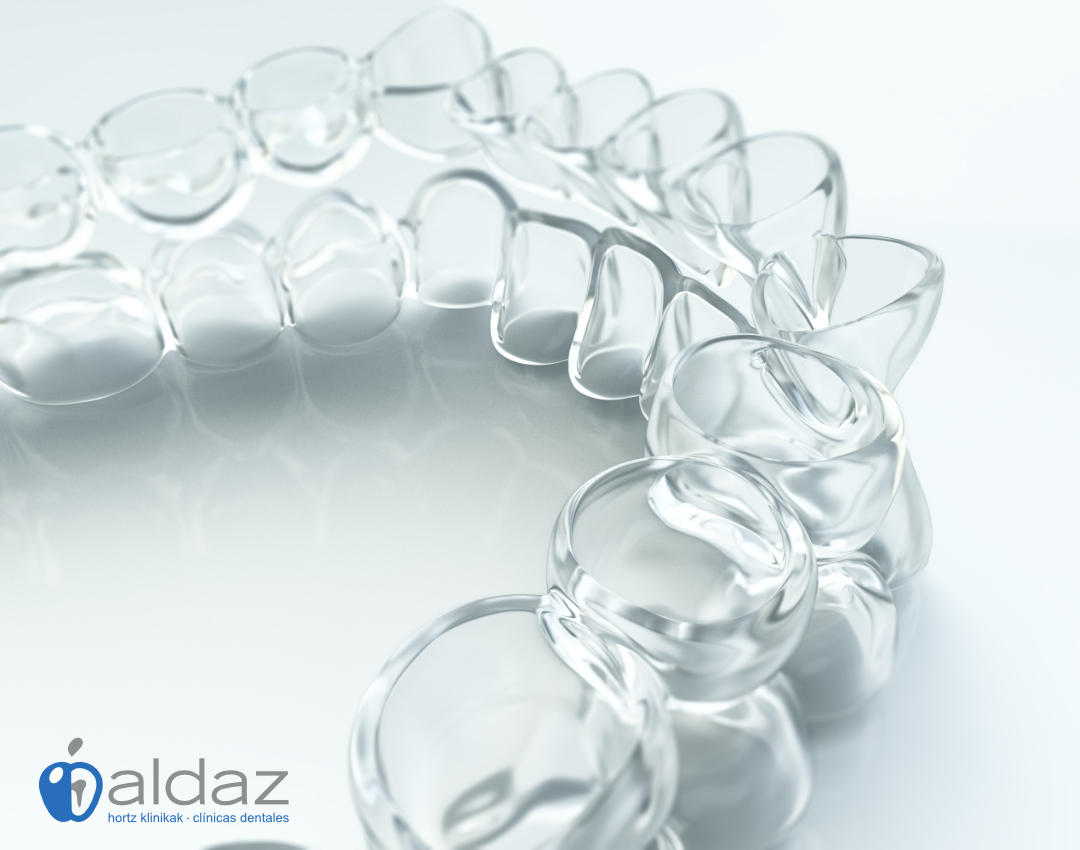 Invisalign, tratamiento para corregir los dientes. Frente al sistema de brackets, estos son inivsibles y, además se pueden quitar para limpiar los dientes o a la hora de la comida.

#salud #dentistadonostia #sonrisa #saluddental #gipuzkoa #lasarte #tolosa #elgoibar