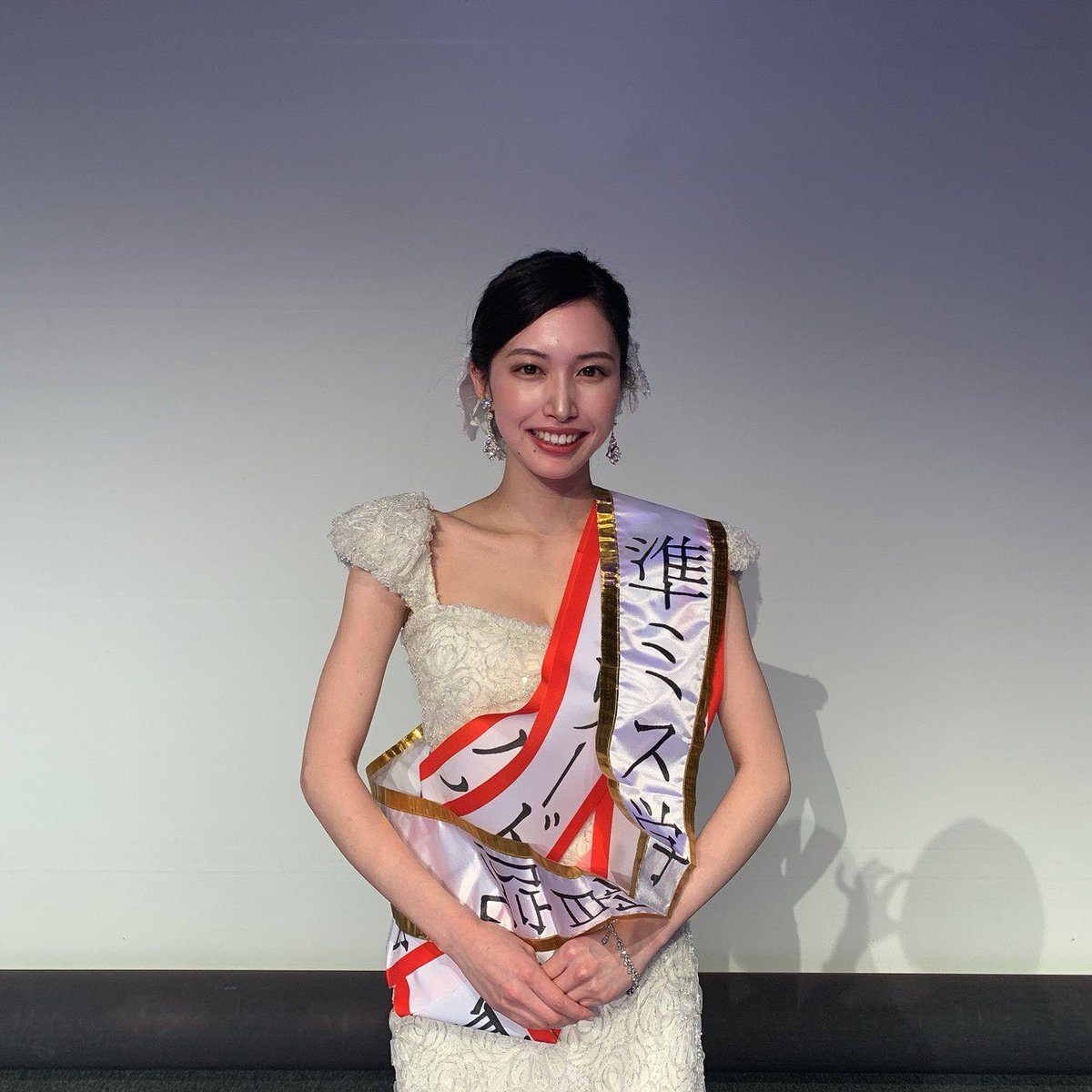 CamlabPress's tweet photo. 【 #ミス学習院コ���テスト2020 受賞者決定💐】
#CAMLABPRESS が今年お披露目から注目してきた学習院大学のミスコン。気になる受賞者は..
👑グランプリ👑 エントリーNo.2 小川��さん
💍準グランプリ💍エントリーNo.4 糸川菜央さん
#キャンパスラボ
#キャンラボミスコンレポ
#ミスコン https://t.co/YNHknYGz2k