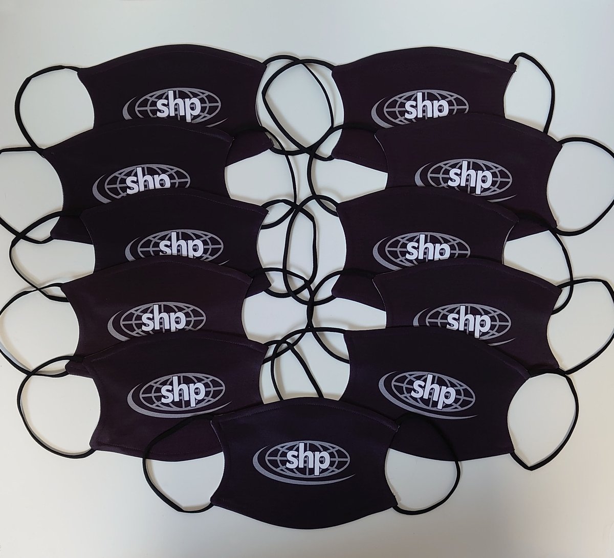 WizardEmb's tweet photo. Custom Face Masks for SHP Promotions π by Wizard Embroidery
https://t.co/7YeUcDX90w
#customfacecoverings #customfacemasks #custom #printed #facewear #facemasks #customfacewear #wizardembroidery #shpengineering #pickuptruckracing #supersilhouetteracing #racing #motorsport https://t.co/Qj0W5NNDDB