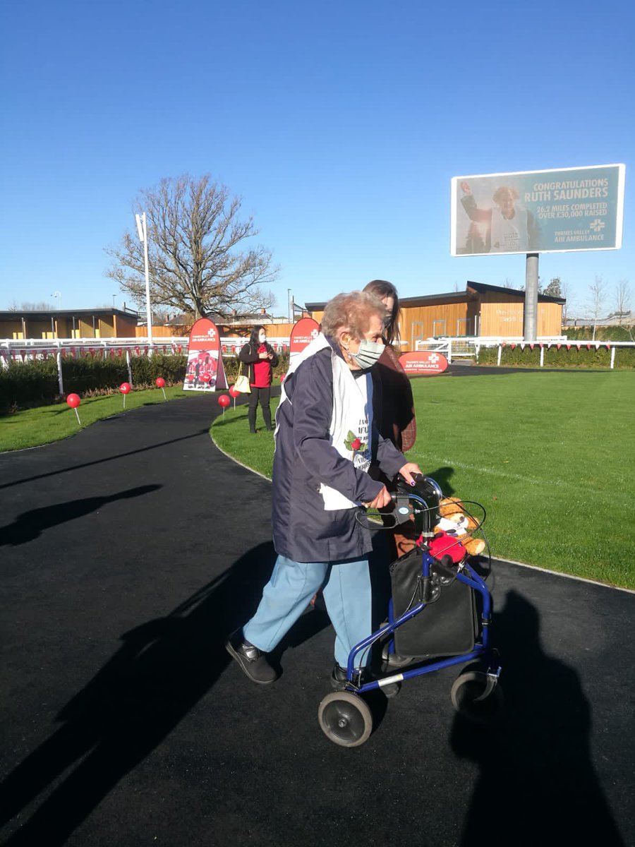 NewburyRacing's tweet photo. Ruth Saunders begins two laps of the parade ring at Newbury Racecourse to complete 26.2 miles at the age of 104 👏🏼

She has raised over 30,000 for @TVAirAmb - an incredible effort! https://t.co/e98aH5cSYk