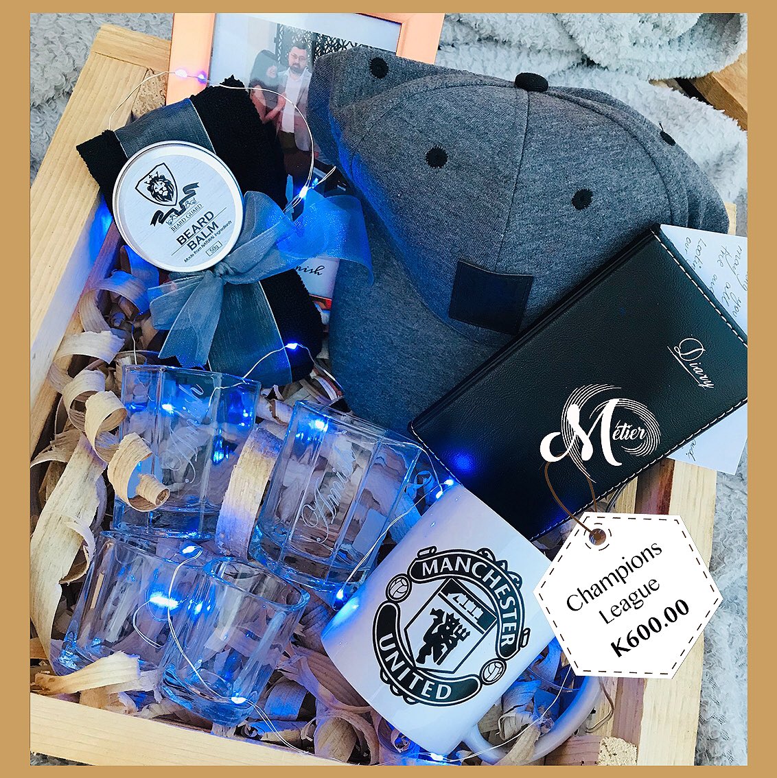 Mtier14's tweet photo. Support your partner in everything they do! After yesterday's win can you blame us for this set? 

Shop Mètier. https://t.co/VVJbYLGFNt