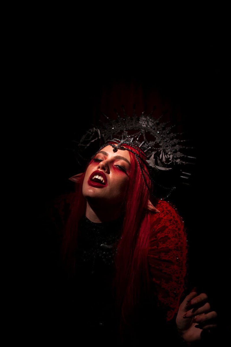 #SeasonOfTheWitch 🖤🧙🏻‍♀️