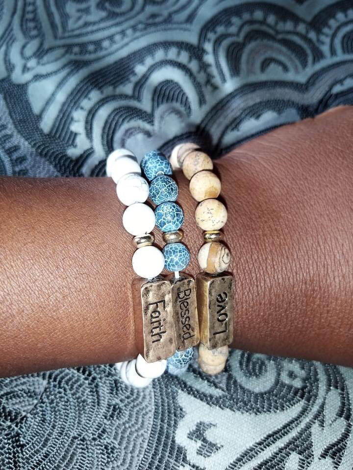 KamadaBygrace's tweet photo. 🙏🏾🙌🏽❤️ et toi quelle est ta devise? https://t.co/TIQAzDqtZ0