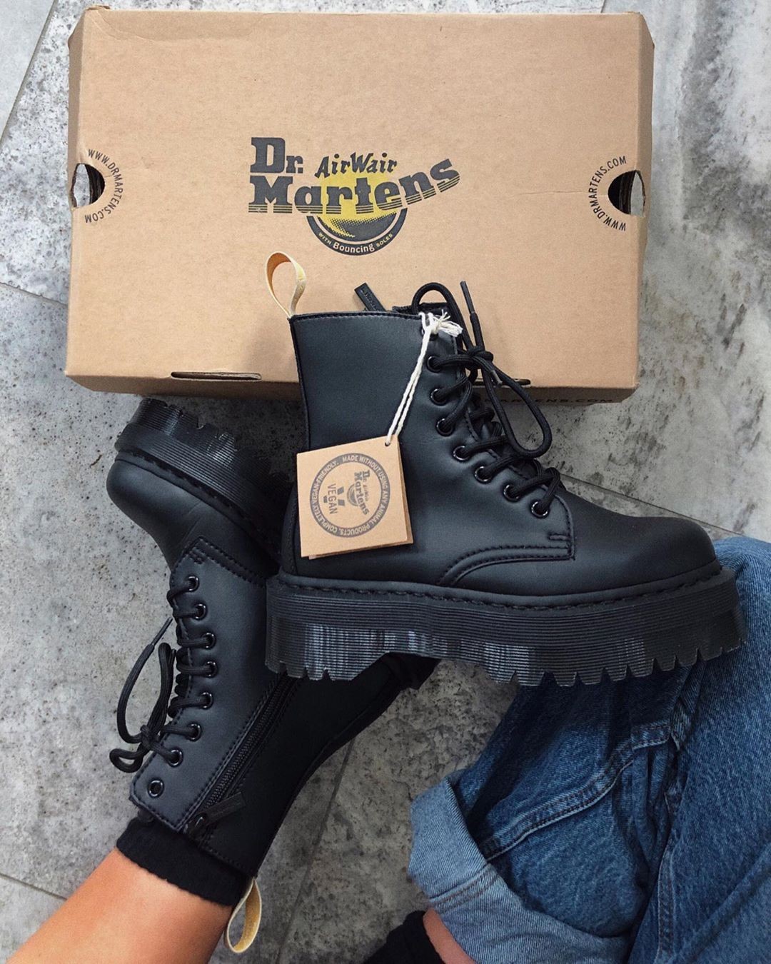 Dr martens sinclair clearance office