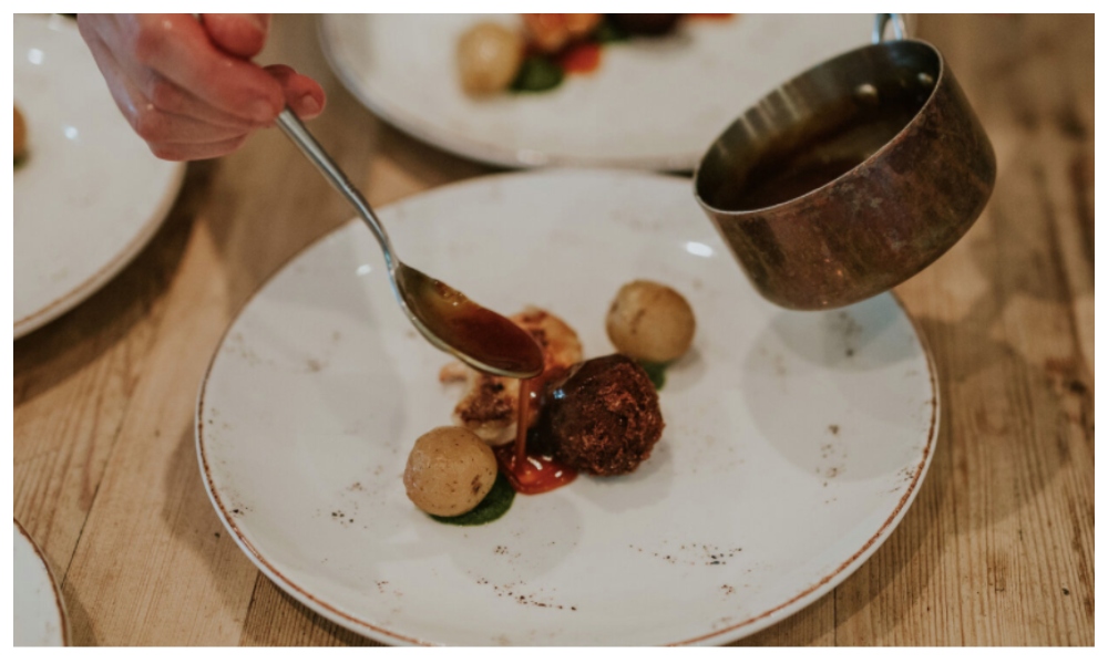 muddyleicsrut's tweet image. Tasty takeaways to enjoy during the #November lockdown while still supporting local businesses. 

leics.muddystilettos.co.uk/eat-out/cool-t… #novemberlockdown #uklockdown #lockdowntakeaway #Leicestershire #Rutland