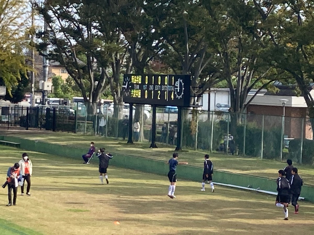 kyoaigakuenhsjs's tweet photo. 【高校男子サッカー部選手権県大会決勝進出】
11月1日、県営サッカー場にて第99回全国高校サッカー選手権大会県予選の準決勝が行われ、延長戦までの激闘の末、4-1で勝利しました！
サッカー部初の決勝進出となりました！決勝戦は11月8日10:00〜です。
応援よろしくお願いします。 https://t.co/FsNmGN1E2W