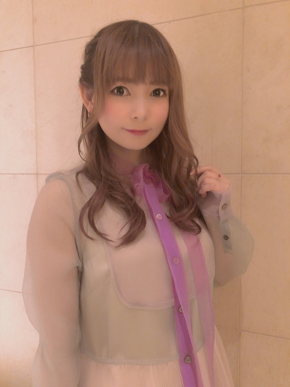 中川翔子様のお召し物 Adelly ボウタイパネルワンピース 41 800 しょこたん私服 しょこたん衣装 中川翔子 東京国際映画祭 中川翔子様のお召し物 Adelly ボウタイパネルワンピース 41 800 しょこたん私服 しょこたん衣装 中川翔子 東京国際映画祭