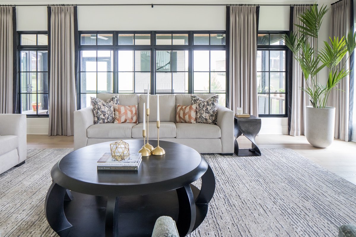 Mix up your textures! 
⠀⠀
Design: @coomerandco 
Photography: <a href="/kristen/">Kristen Hilderman</a>.mayfield 
Contractor : @dougmconstruction
#coomerandco  #universalfurniture #capitallighting #livingroomgoals #norwalkfurniture #draperynation #justtileit #lightandliveableattheoverlook  
⠀⠀