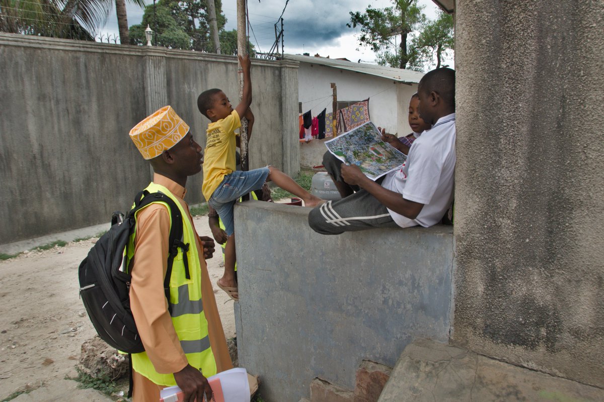 2/ We had previously spent almost three years on location working to improve the general map of  #Zanzibar and, despite the pandemic, we had to find a way to continue.