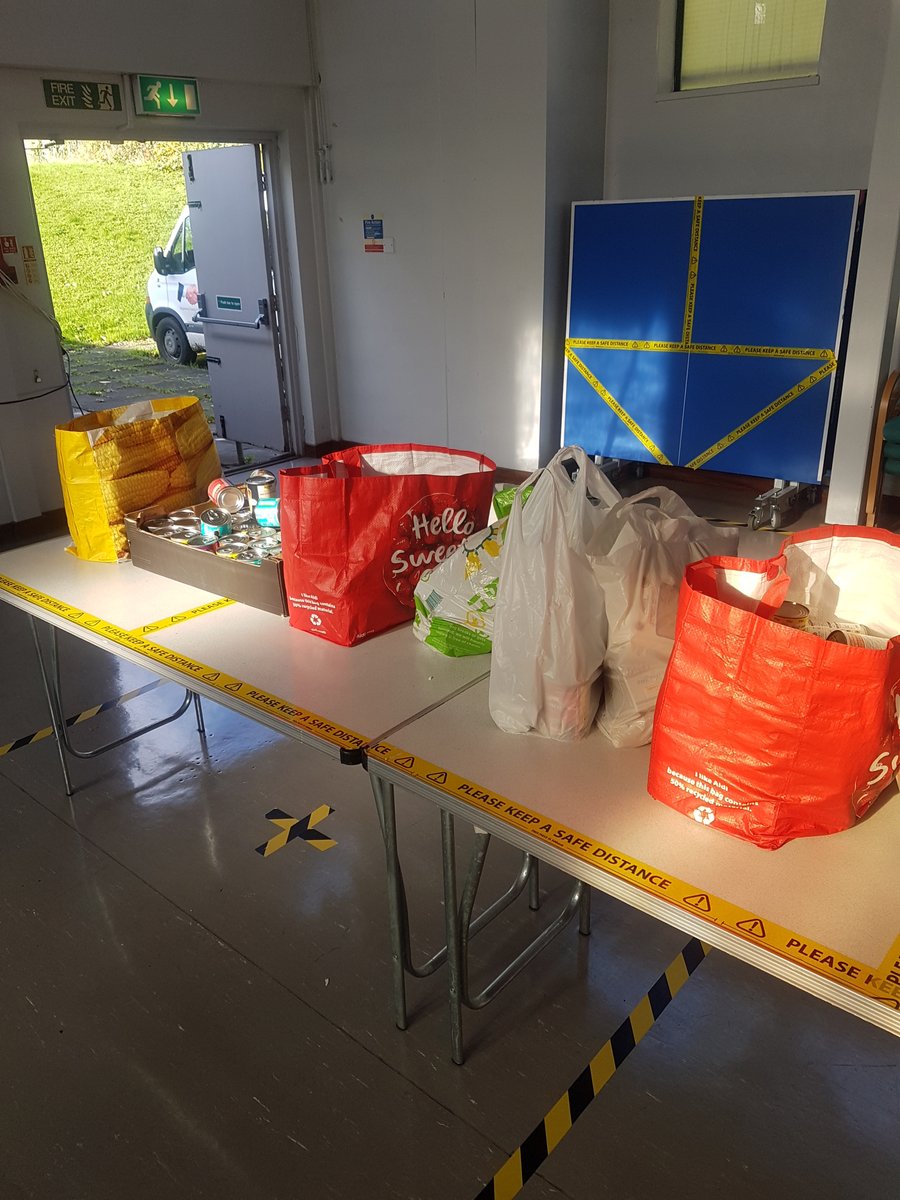 dcmoproject's tweet photo. A massive thanks to the amazing staff and pupils at @StBartsCE for their donation to help hungry people across Armley from all at @ArmleyHH  and @dcmoproject https://t.co/pXGJQAnzDb