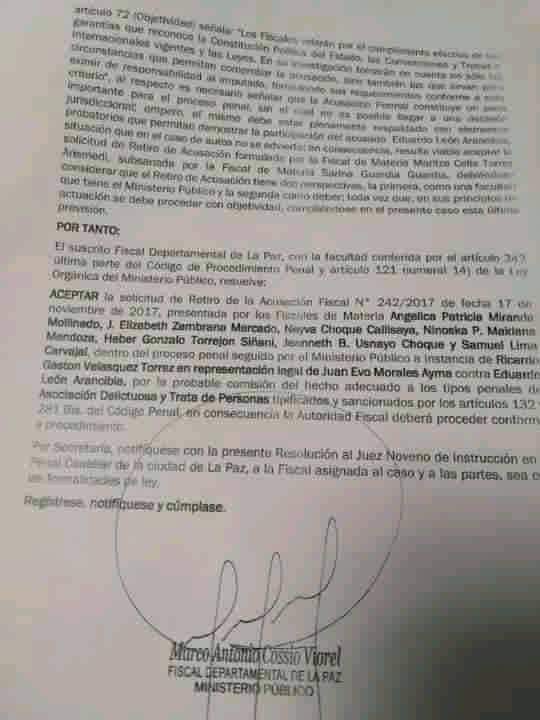 IsaSoAngel's tweet photo. La #justicia retira #acusaciones contra expareja de #Evo #Gabriela Zapata y está quedaría libre en los próximos días.
Las preguntas surgen ¿Porque ahora, en el momento en el que también se liberan de cargos a altos exministros y dirigentes del MAS? https://t.co/sntrT8iRpp