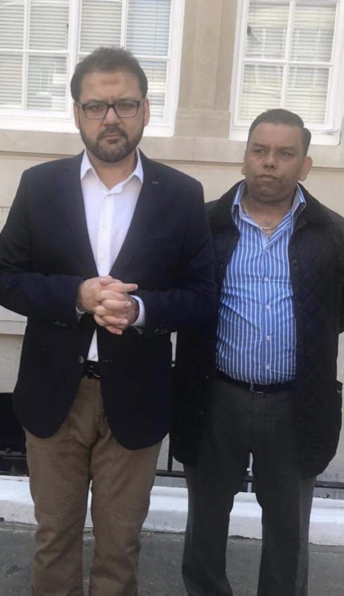 Here is Imran Saeed Sheikh with Hussain Nawaz Sharif, the elder son of Mian Nawaz Sharif the so called “Imam” of PMLNA party of the corrupt, by the corrupt, for the corrupt-All the info & images posted here are obtained via publicly available OSINT sources #ShameOnPMLN/11