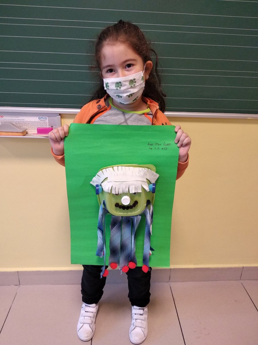 iyibiri24's tweet image. My Grade 1 students have made monsters to relearn the topic &quot;body parts&quot;.Congrats my lovely ones 👏☺️🌟 #mystudents #LearnEnglish #funprojects @doga_beyoglu @baniyekocaman @ismaillulker @DogaOkullari