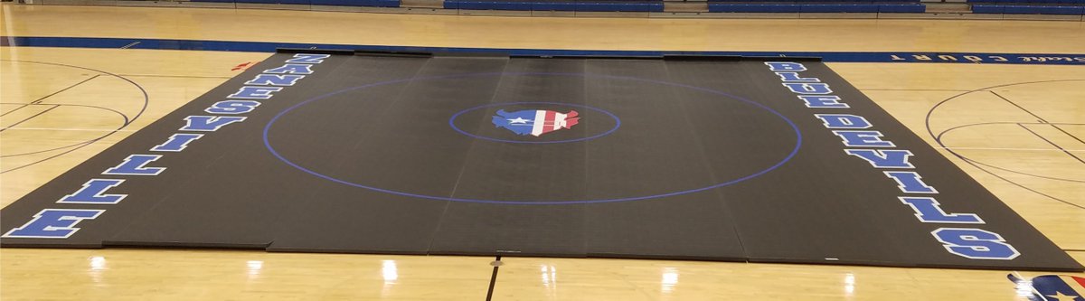 ZHSWrestling's tweet photo. Got a chance to roll out the new mat yesterday.  I know I am a little partial, but this is the best the gym has ever looked.  But seriously, the new mat looks amazing.  

@ZHS_Athletics 
@DollamurWrestle https://t.co/UjLOIXouNp