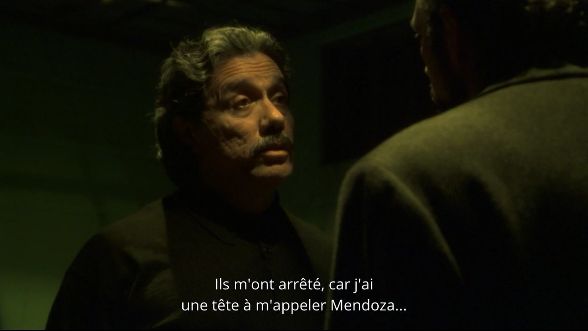 … et dans lequel on trouve pourtant sans crier gare une des scènes les + vibrantes d’indignation de la série, filmée dans un décor irréel de cellule de western, comme si le siège de RIO BRAVO n'avait jamais cessé, transposé à l'arène politique.