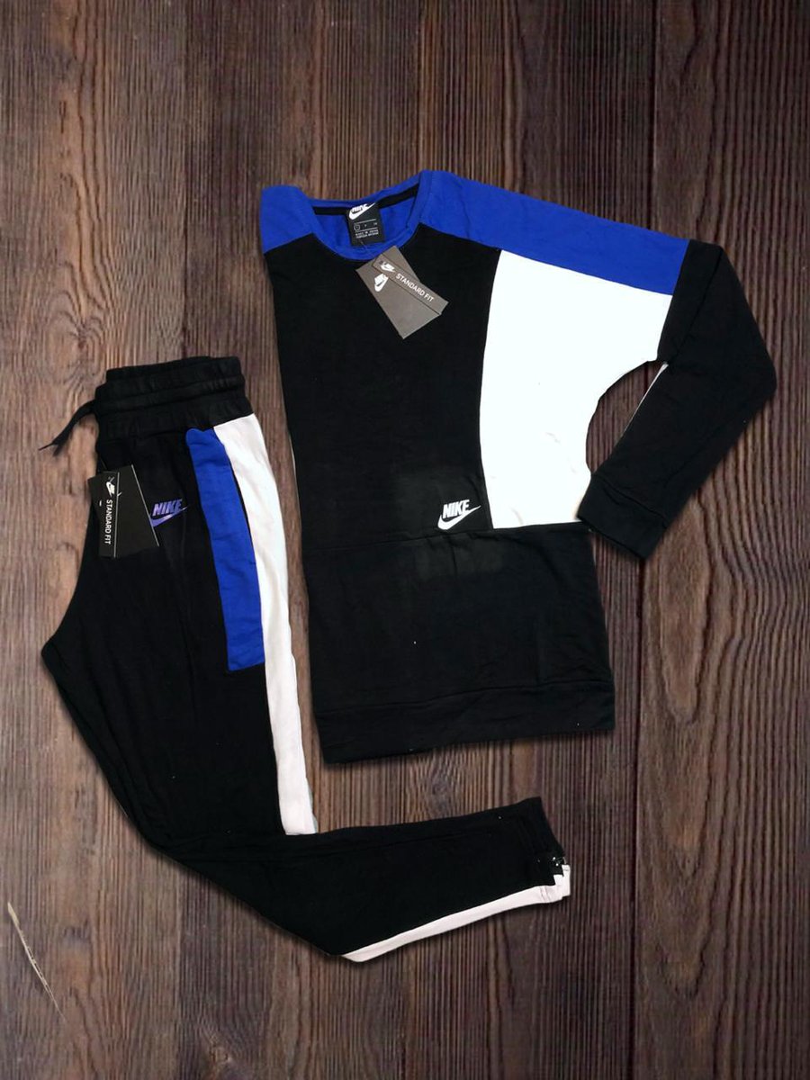 🌴PROXIAMAMENTE EN CALIFORNIA🌴
CONJUNTO NIKE LYCRA