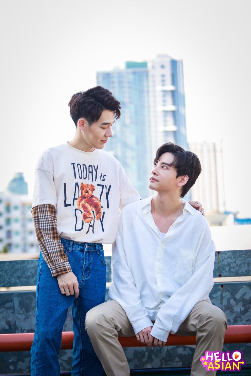Hello_asian's tweet photo. ส่งรูปมาให้แฟนๆ เตรียมตัวกันก่อน เพราะเจอกันแน่นอน กับ น้องนัท และ น้องเพชร จาก #Oxygentheseries 
ฝากรอติดตามกันด้วยนะคะ 😊 

 #NutPetch #SoloGui #supanut #pethchpigz  #Oxygentheseries https://t.co/lLtFIIZ0ux