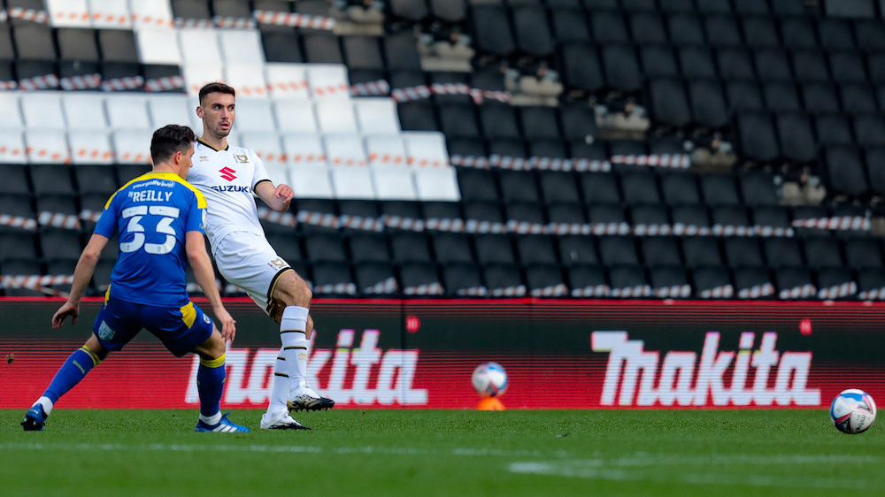 MKDonsFC's tweet photo. ๐ฏ
Defender @HoraWarren completed every one of his 72 passes in Saturdayโs draw with AFC Wimbledon.
He leads League One players with a 95.13% pass accuracy, among those who have attempted more than 200 passes. https://t.co/VaBcPBNkpx