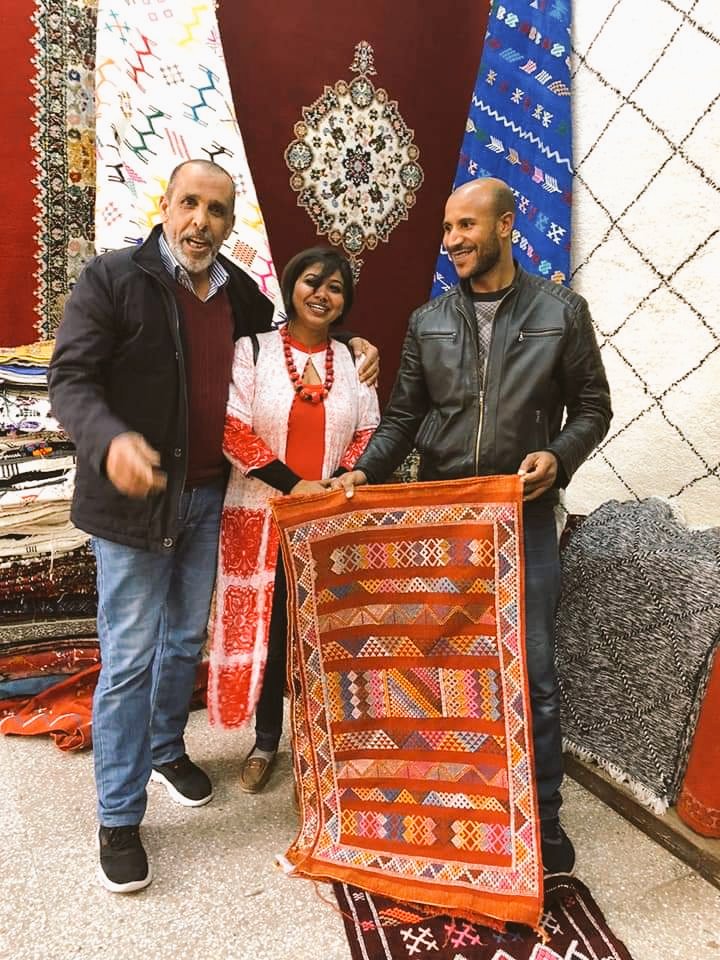 realSuravi's tweet photo. @iamsrk This 4 gentleman from Morocca asked me 'How is Bazigar' during my visit in the month of February 2020. They wanted to captured this photos with bcoz i belong from the land of SRK. Being a  SRK fan it was an awesome exprience. Happy Bithday from my morrocan frds. https://t.co/afSoHnDFGe
