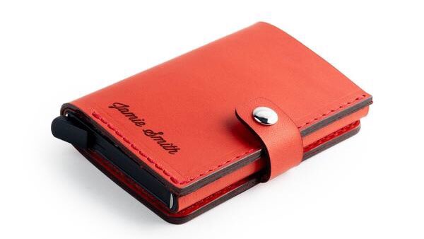 Carve On designs & makes stylish leather goods in their Kildare workshop. They use the finest Italian leather & Irish know how to create utterly desirable bags & goods. Visit:  http://carveon.com&nbsp;