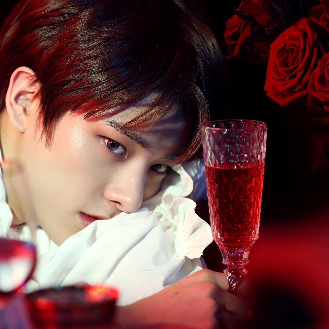 Jakesim_en15's tweet photo. #EN_behind #ENroll #JAKEA #์ํ์ดํ #ENHYPEN @ENHYPEN_members
Haters : "jake just adjrkeidbsjjwjsja.."
Jake : "hold my wine" https://t.co/tt9kwn7bo2