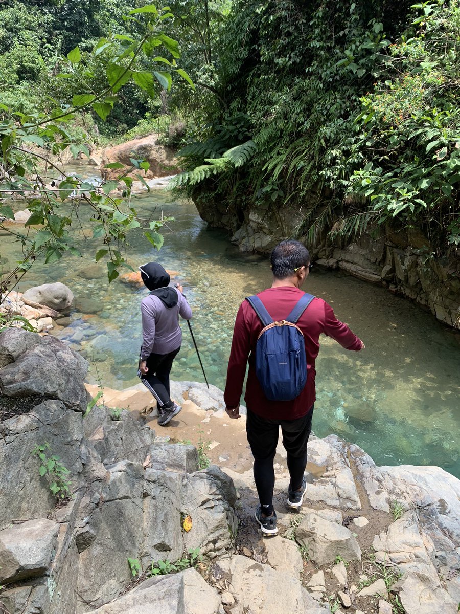 Muhammad Arif Rahman Leuwi Hejo Dan Curug Cibaliung Sudah Menantimu Di Trekking Trip Whatravel T Co Tdj61dq5o4