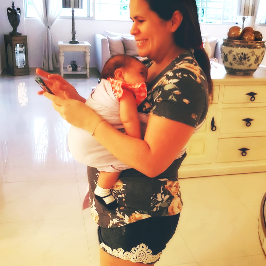Donde más se usa el porteo es en la casa.
Especialmente durante la #horaloca 5pm-10pm

<a href="/dra/">どら＠常時寝起き</a>.karlahernandez

 #btslings #babywearing #ringslings #hechoenRD #ConsumeLoDeAqui #MadeInDR #porteo #porteoseguro #porteoergonomico #VinculodeApego #CrianzaRespetuosa