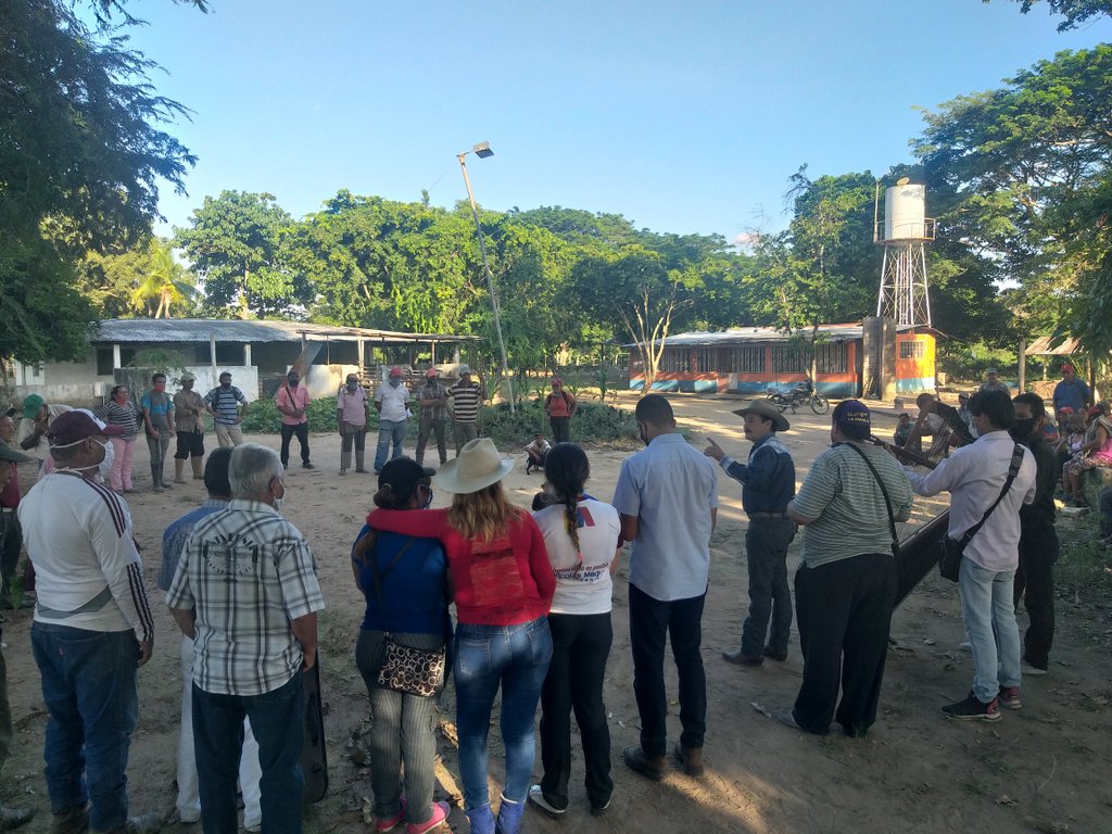 PODEMOS BARINAS tweet media