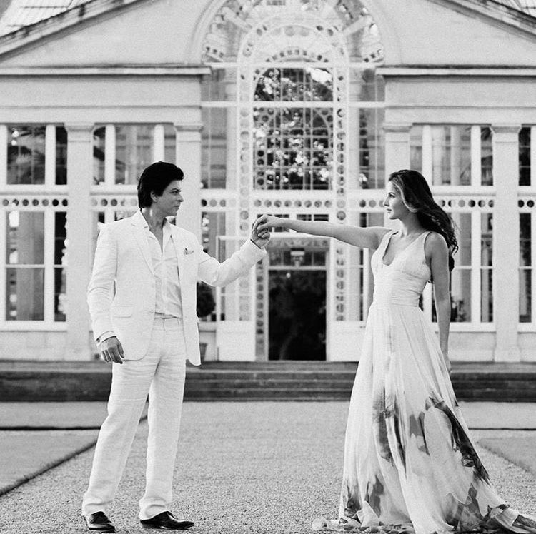  #HappyBirthdaySRK  #HappyBirthdayShahRukhKhan  #ShahRukhKhanBirthday  #ShahRukhKhan  #SRK  #SRK55  #SRKBirthday  #SRKDay  #KatrinaKaif  #JabTakHaiJaan  #JTHJ