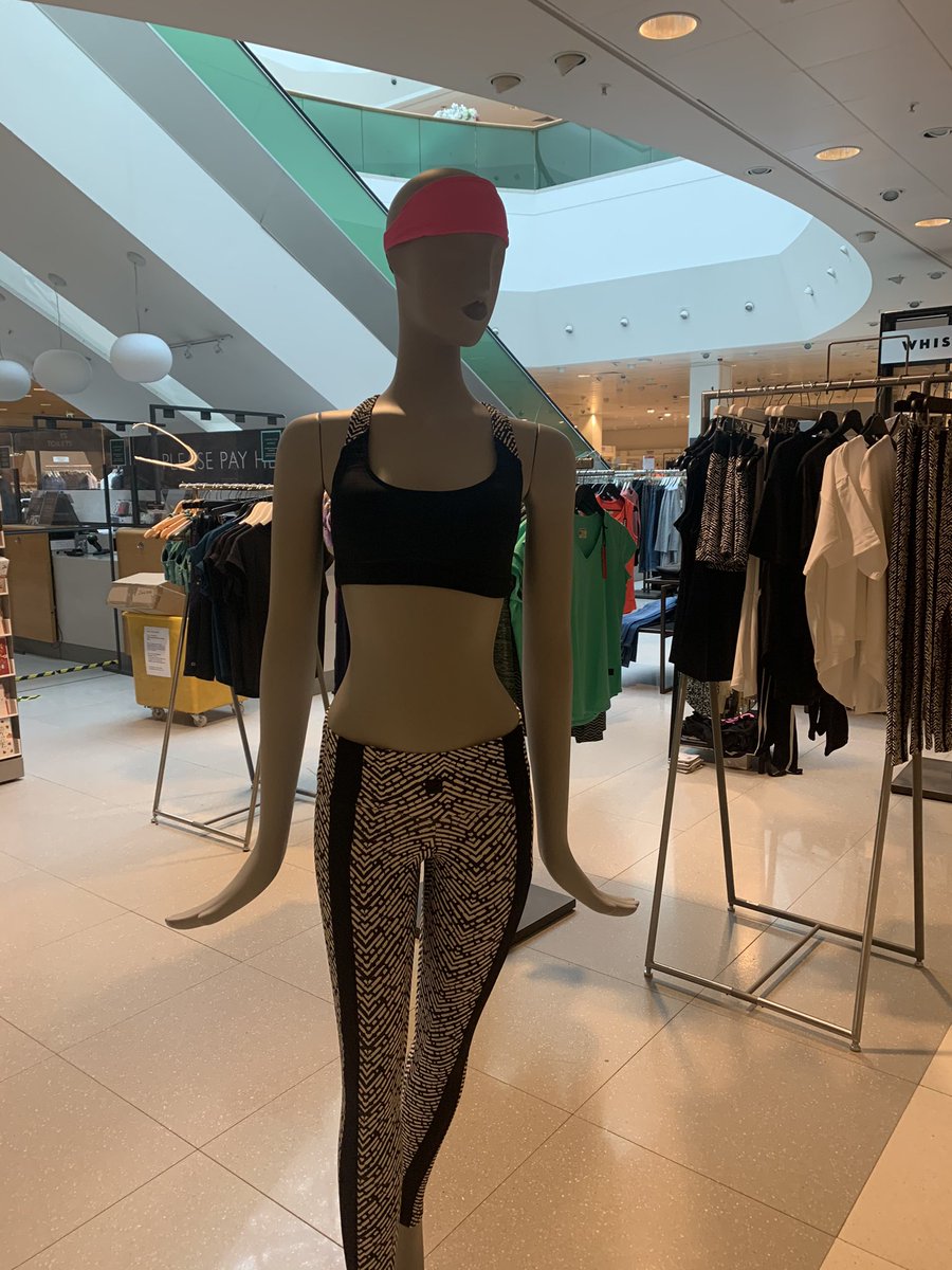 ZAAZEEUK's tweet photo. Thrilled to be at @jlandpartners @intuTrafford for Day 1 #ZAAZEE #popupshop before #Christmas! Say hi if you see @DebTodd21. Check out our amazing fitness/activewear range, more @ https://t.co/4g6XzyqGOS #Manchester #Trafford #TraffordCentre https://t.co/2ia76v78s2